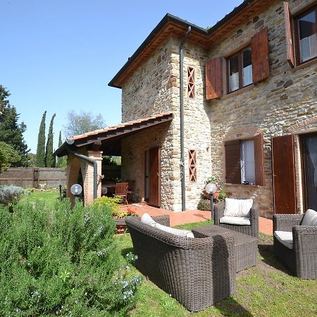 Belvilla By Oyo Villa Max Suvereto Exterior foto