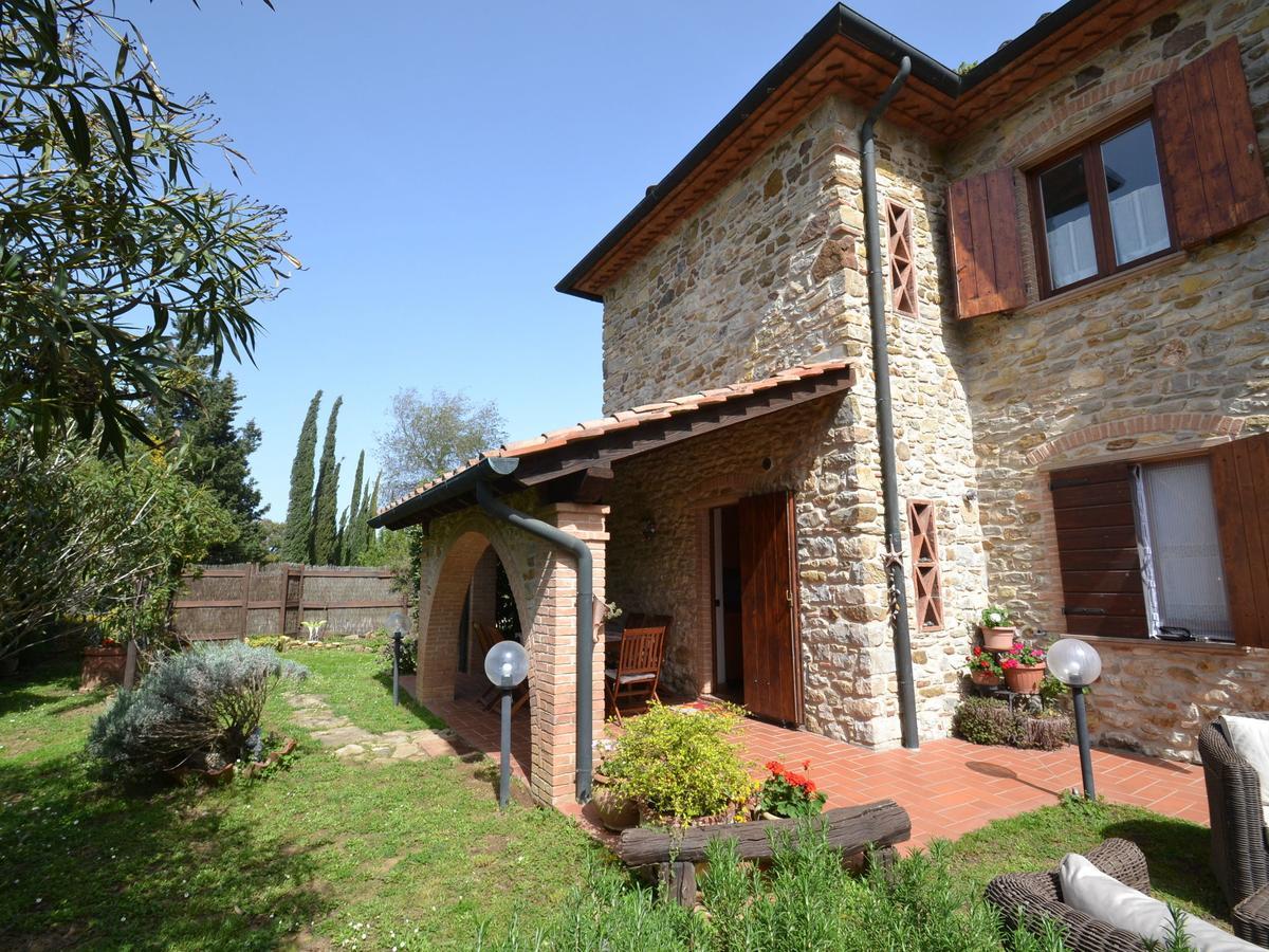 Belvilla By Oyo Villa Max Suvereto Exterior foto
